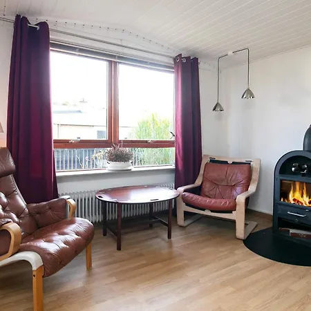 10 Person In Holiday home Aalbaek